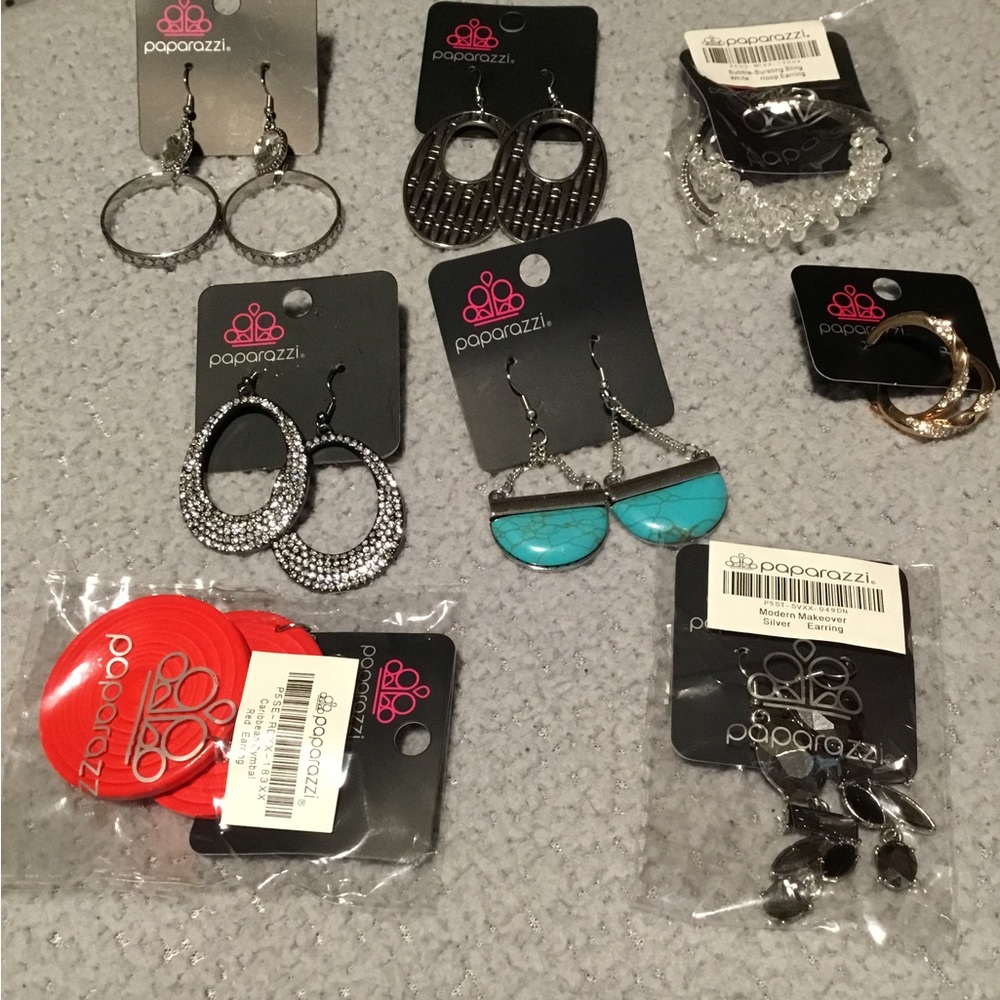 NWT PAPARAZZI EARRING LOT